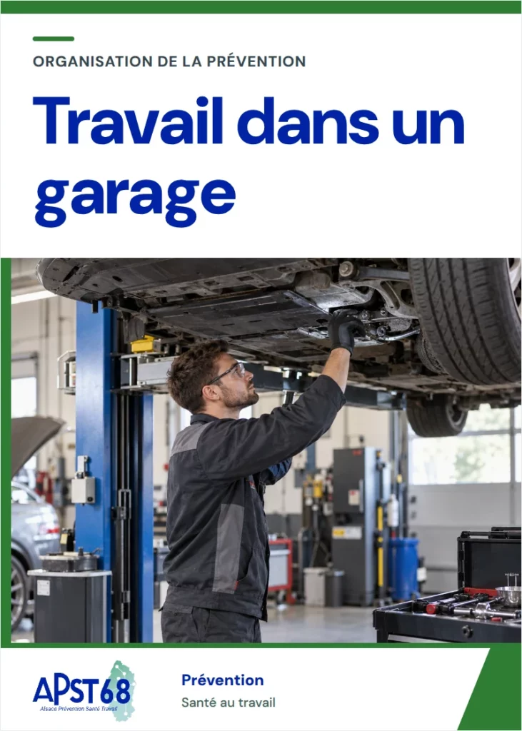 Travail dans un garage